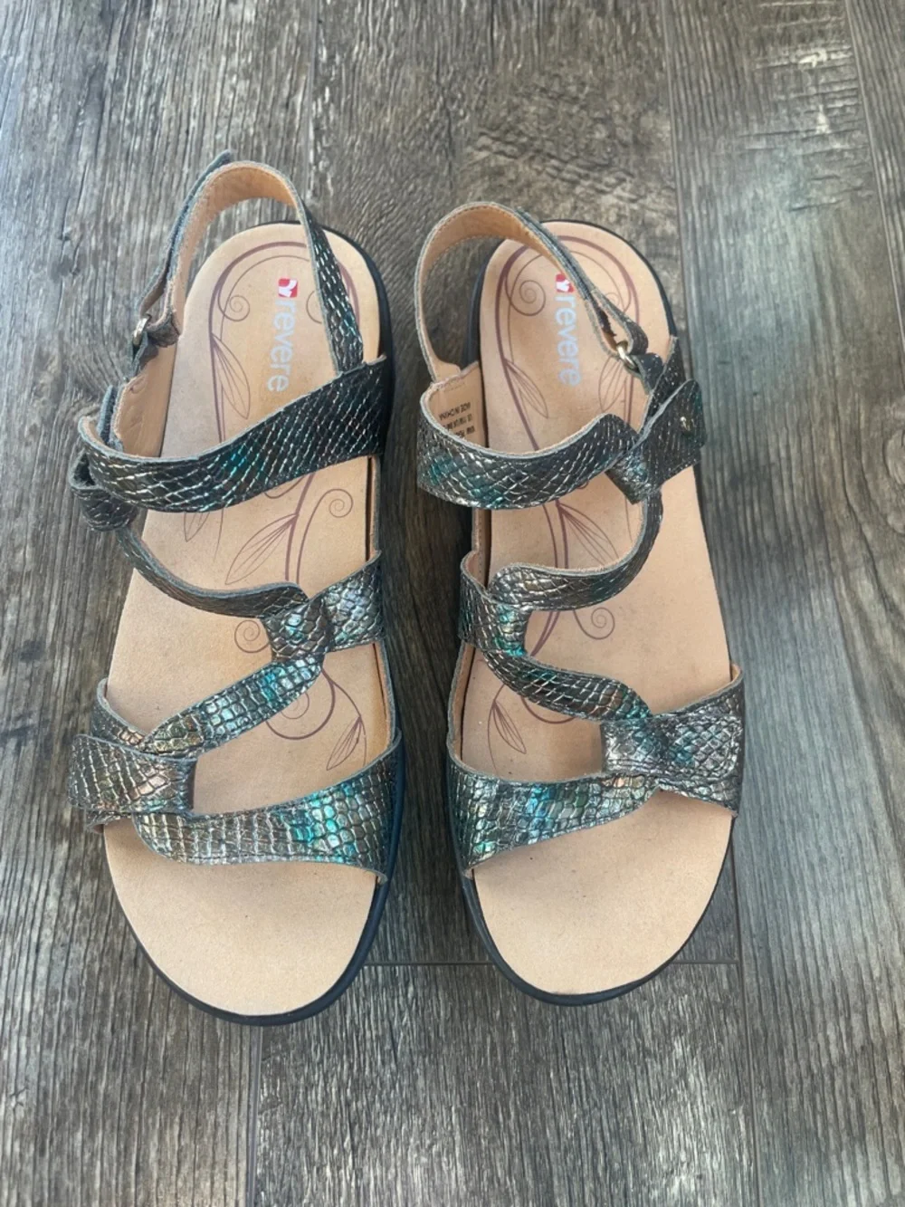 Revere Adjustable-strap leather Sandal Size 11‎ in metallic snake print